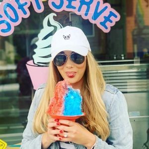 Meet your Posher, Ella